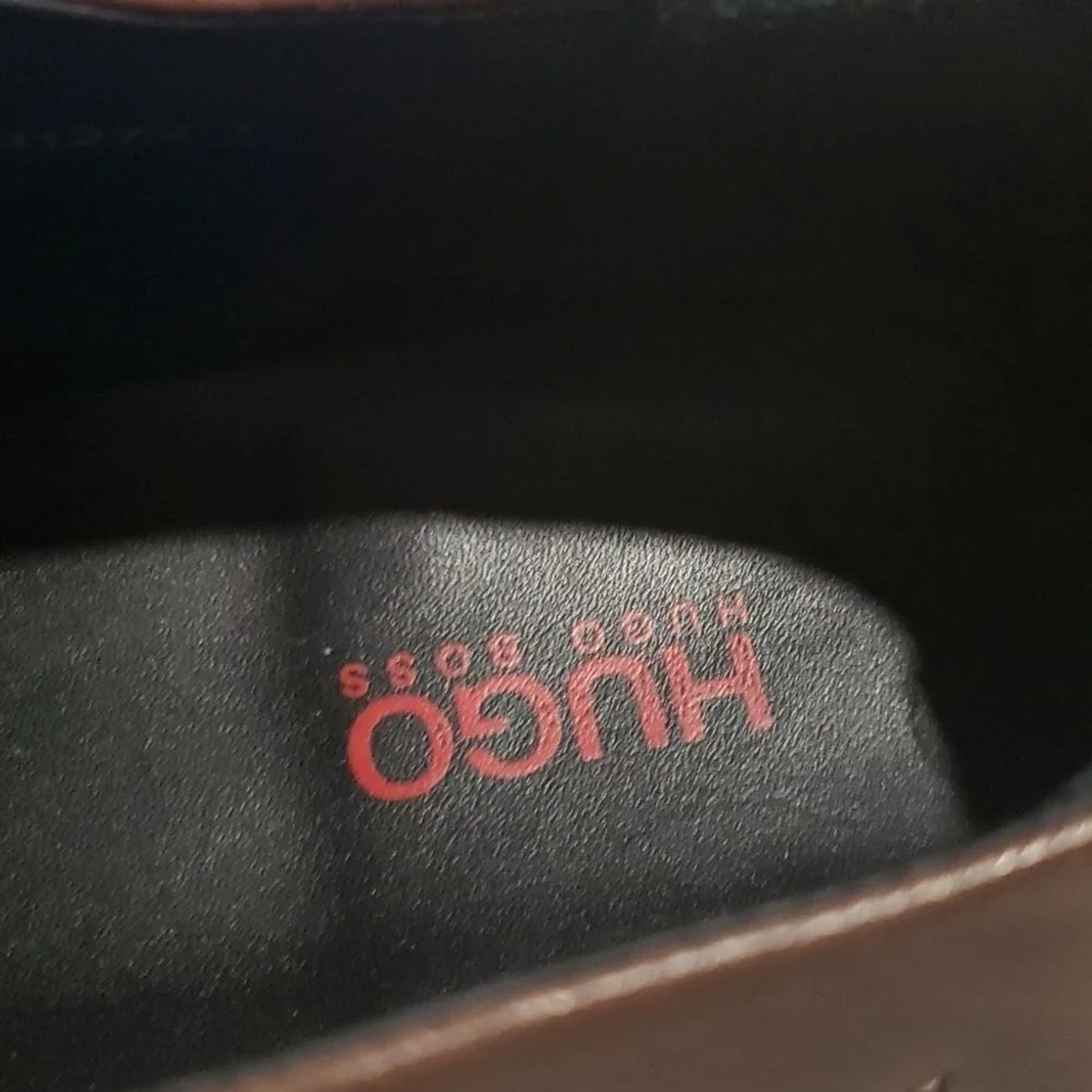 HUGO BOSS Brown Leather Captoe oxford shoes